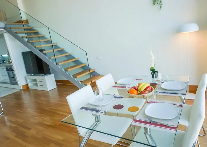 Apartamento Loft Duplex Con Parking Gratis شقة *